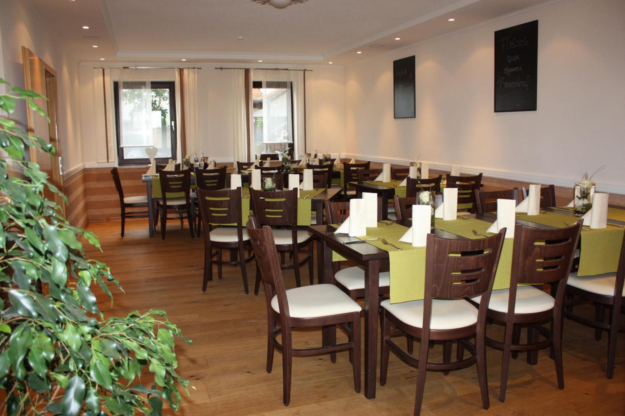 Landhotel Osswald Kirchheim am Ries Exterior photo