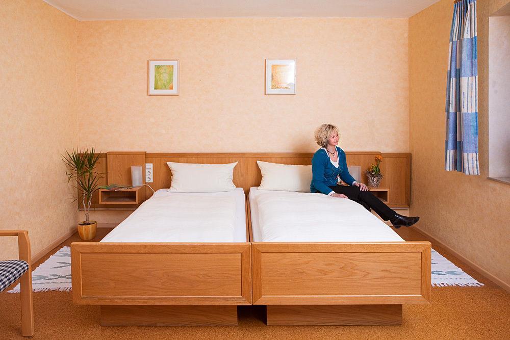 Landhotel Osswald Kirchheim am Ries Exterior photo